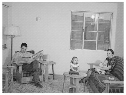 1941 Family in Kearney Mesa Defense Housing San Diego