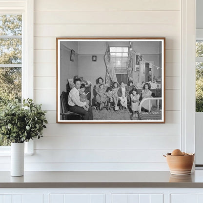 San Diego Family of Ten in Small Home May 1941