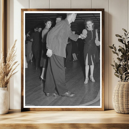 Dancers at San Diego Dance Hall May 1941 FSA Collection