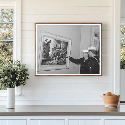 Sailors Viewing Thomas Benton Art May 1941 San Diego
