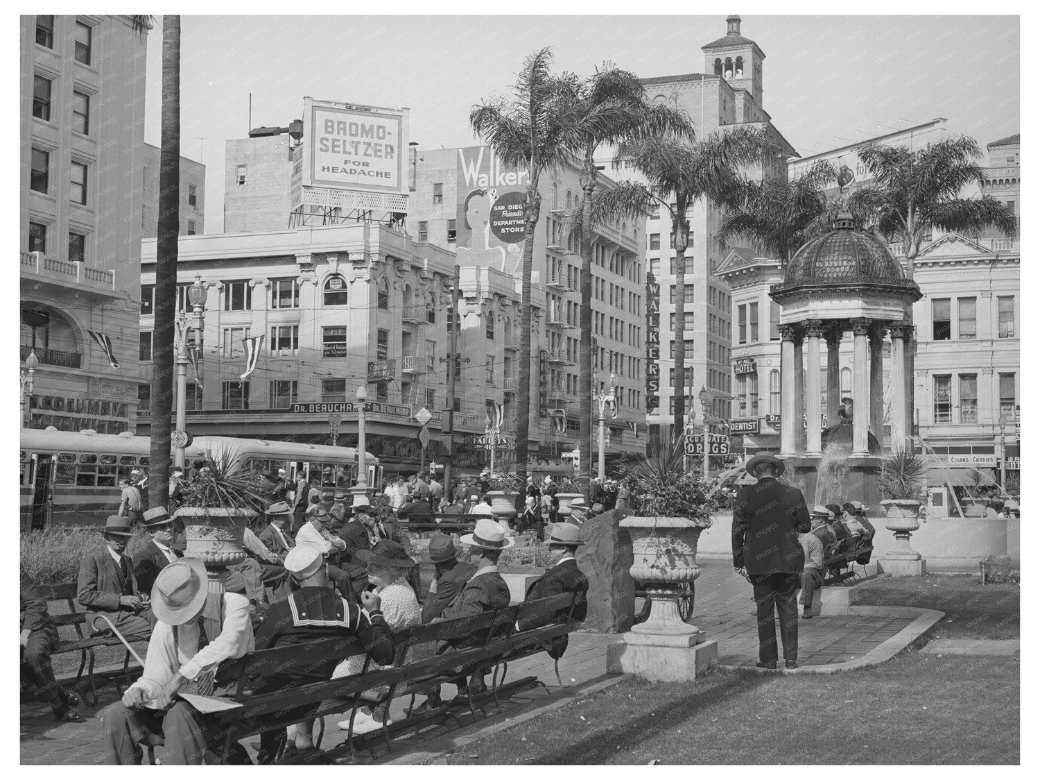 Midtown San Diego Square Vintage Photo May 1941