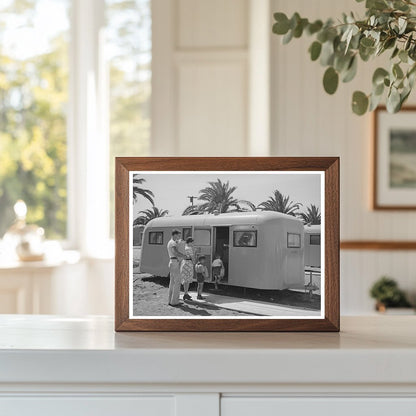 1941 Family Moving into Trailer at San Diego Camp