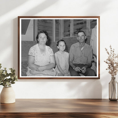 1941 Vintage Photo of Migratory Farm Worker Family in Idaho