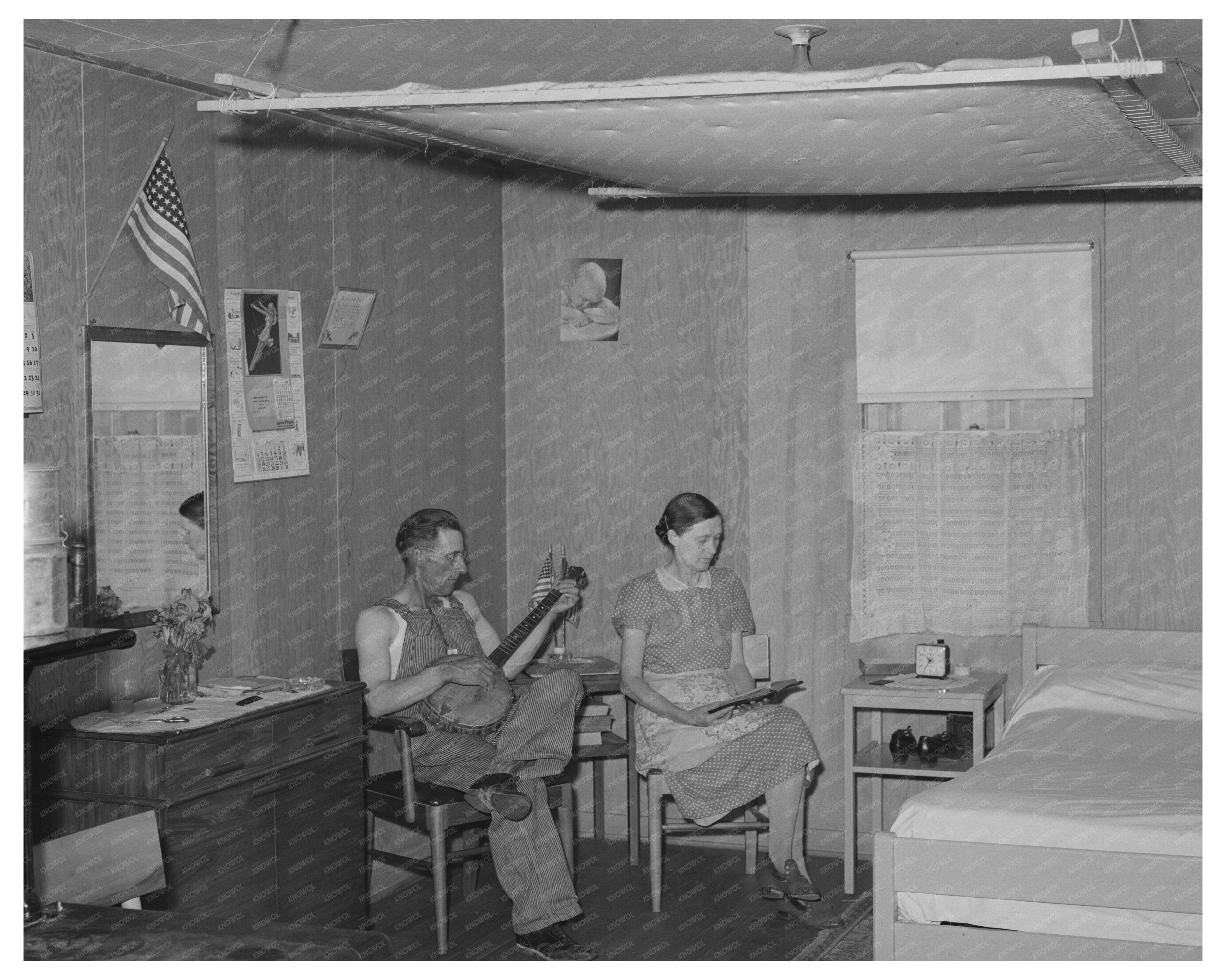 Farm Worker and Wife in Caldwell Idaho 1941