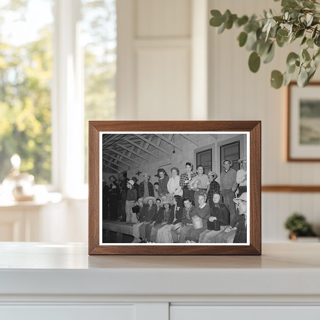 High School Students Picking Peas in Idaho June 1941