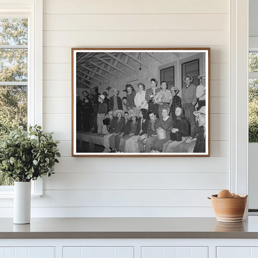 High School Students Picking Peas in Idaho June 1941