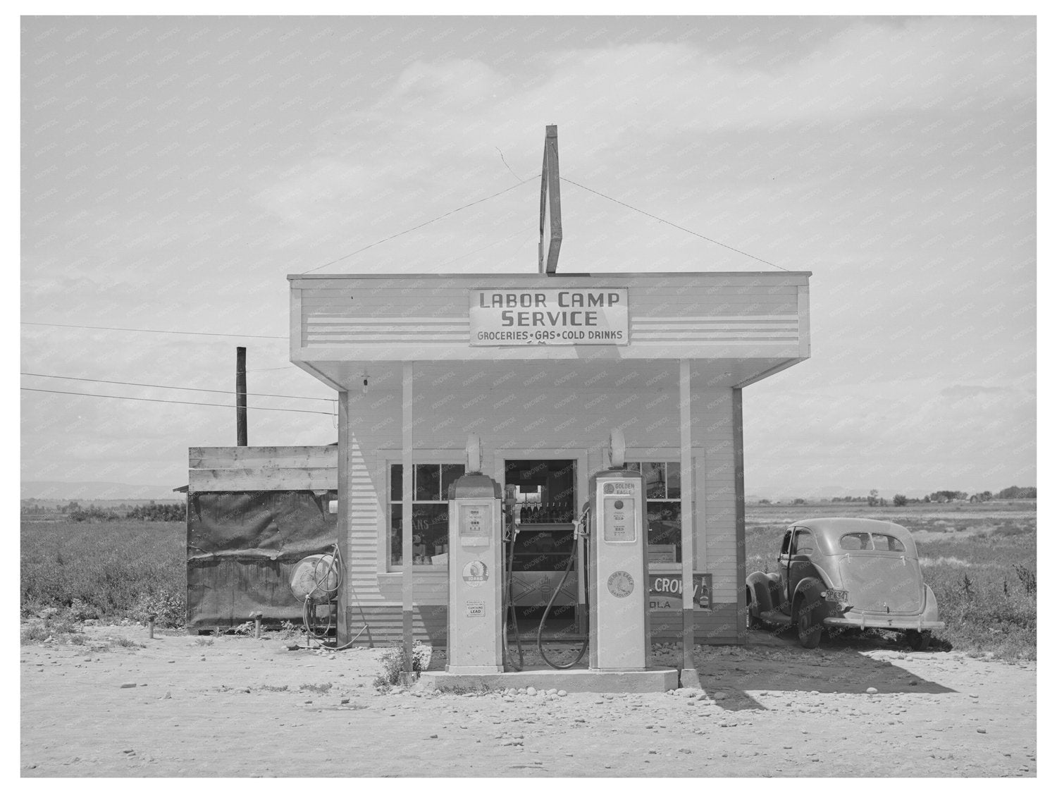 Caldwell Idaho Filling Station and Store June 1941