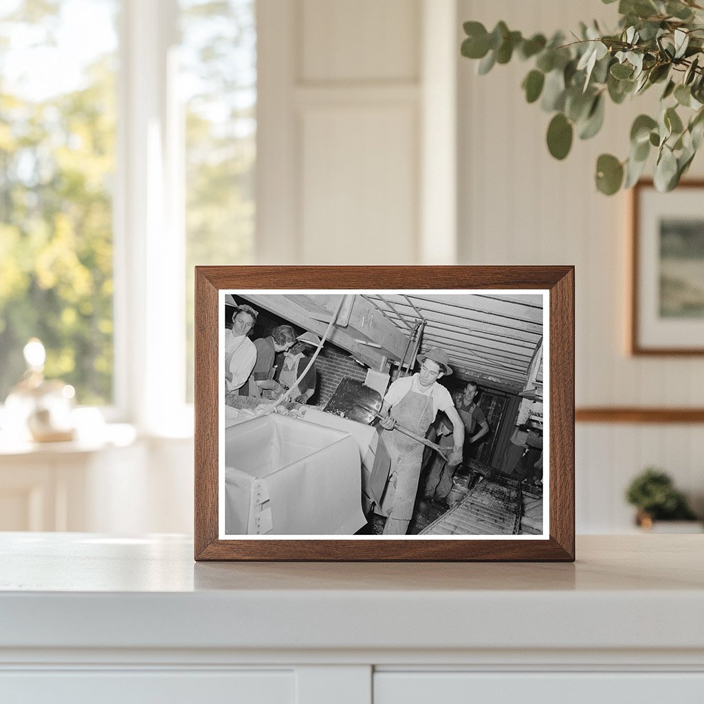 Icing Lettuce Crates for Shipment in Idaho June 1941