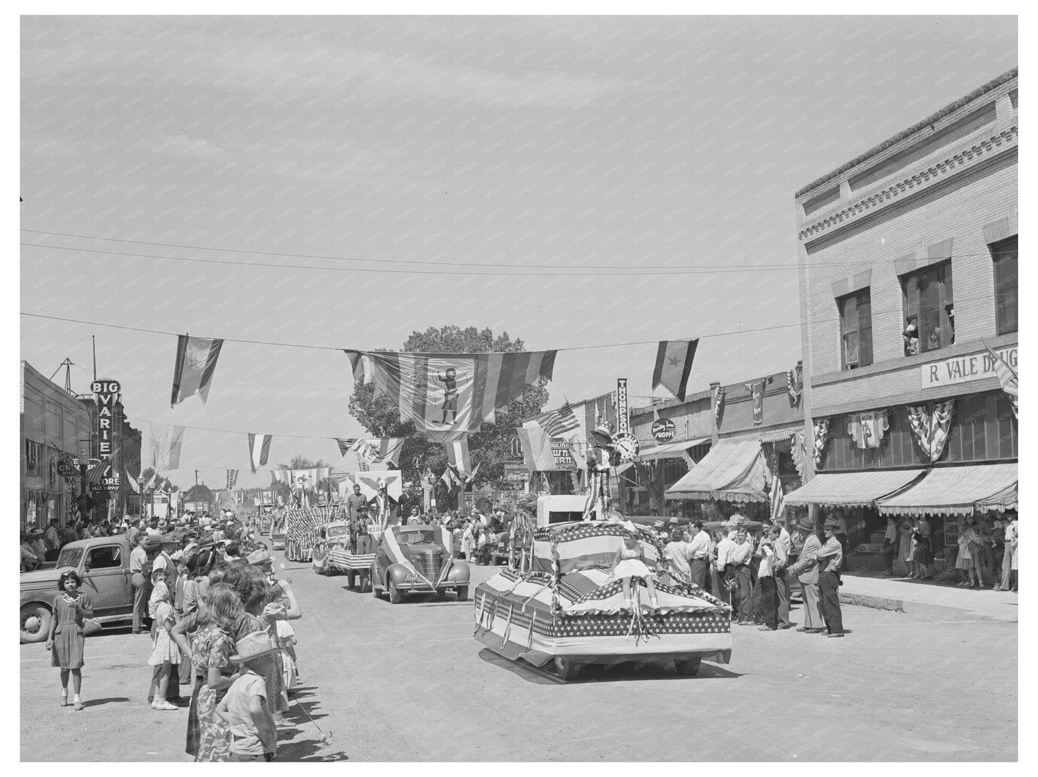 Fourth of July Parade in Vale Oregon 1941