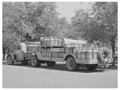 1941 Milk Cans Truck Dairymens Cooperative Caldwell Idaho