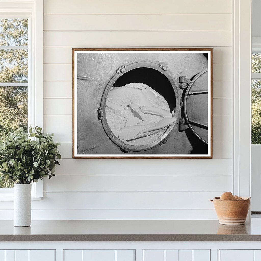 Butter Production at Dairymens Cooperative Creamery 1941