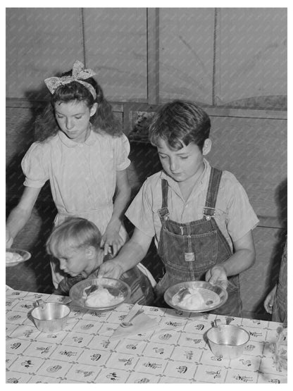 Lunchtime at Nursery School Odell Oregon September 1941