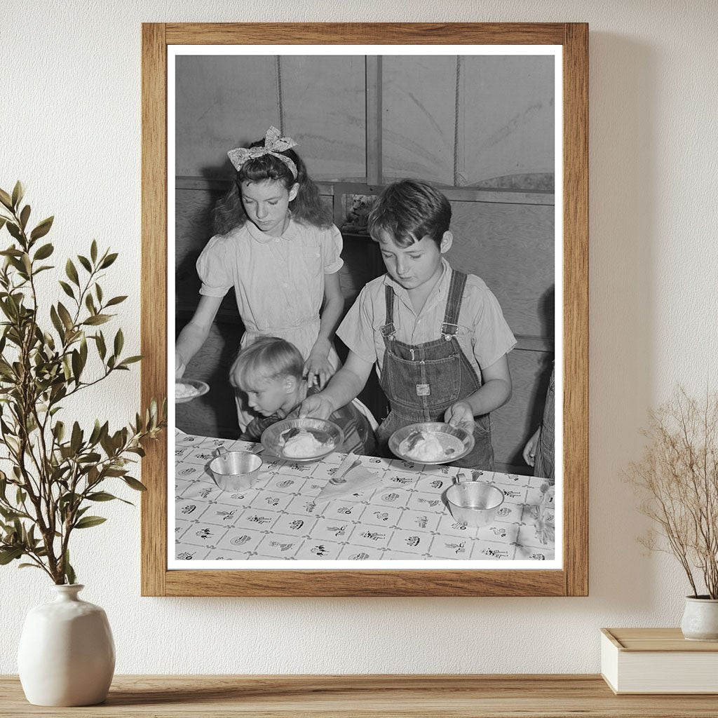 Lunchtime at Nursery School Odell Oregon September 1941