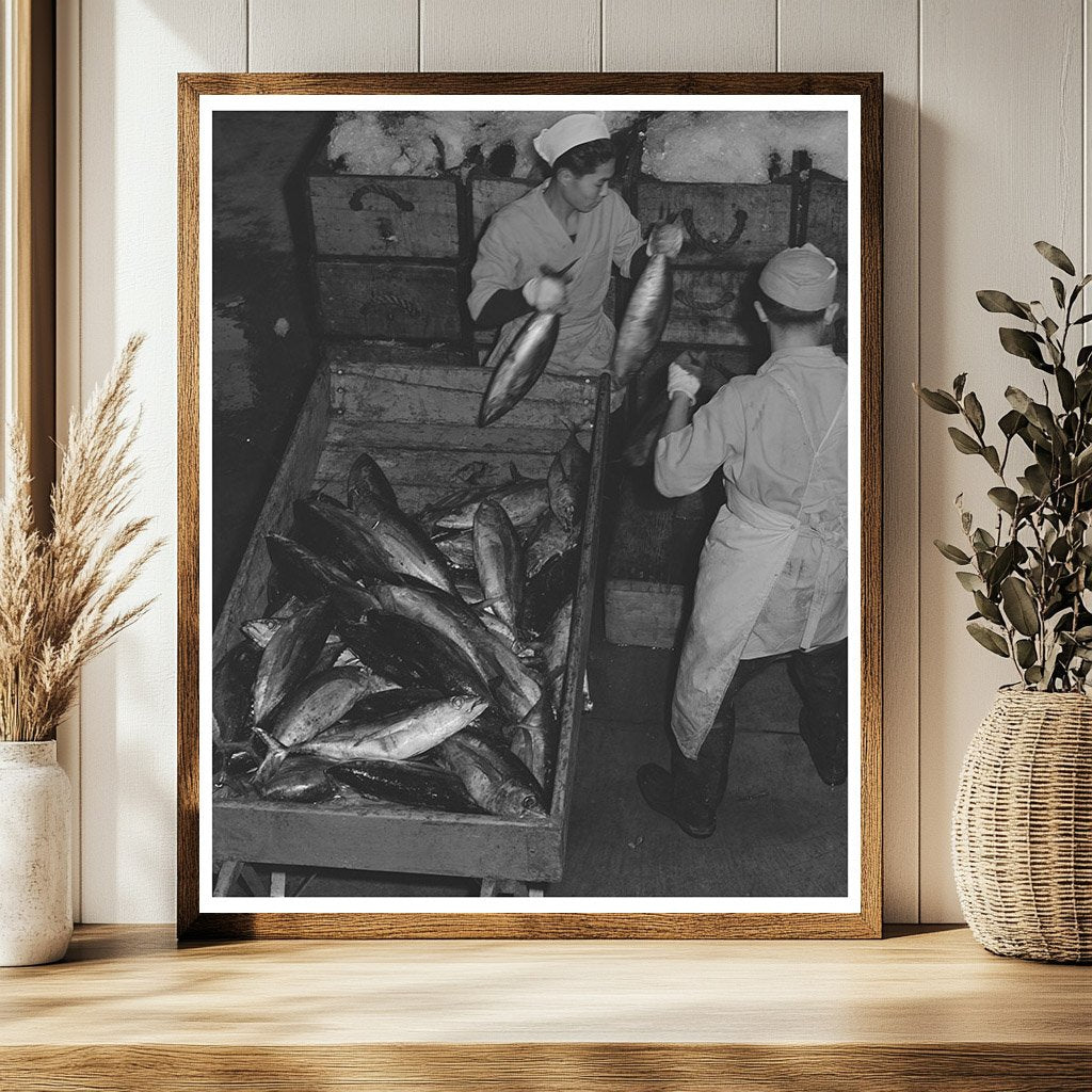 1941 Tuna Packing Workers in Astoria Oregon