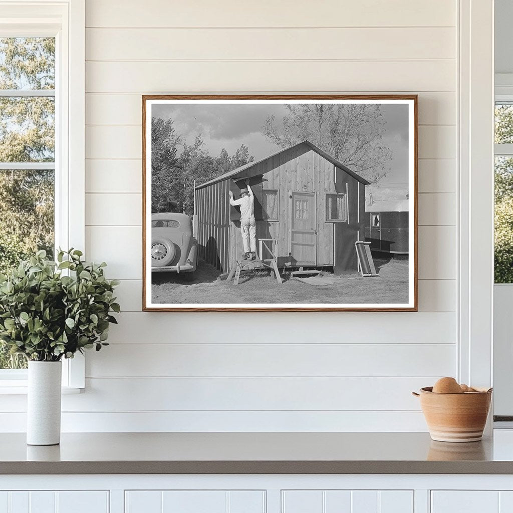 Cabin Owners Install Tar Paper Siding Hermiston Oregon 1941