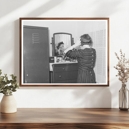 1941 Dormitory Room for Women in Bremerton Shipyards