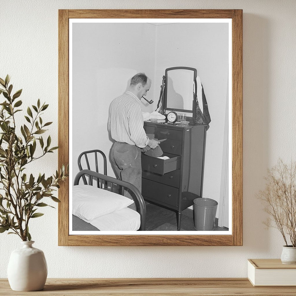 1941 Workman in Living Quarters at Bremerton Dormitories