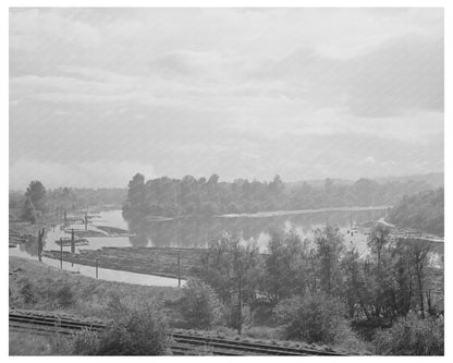 Log Rafts on Columbia River Cowlitz County 1941