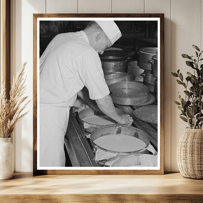 Cheese Production Molds Tillamook Oregon 1941