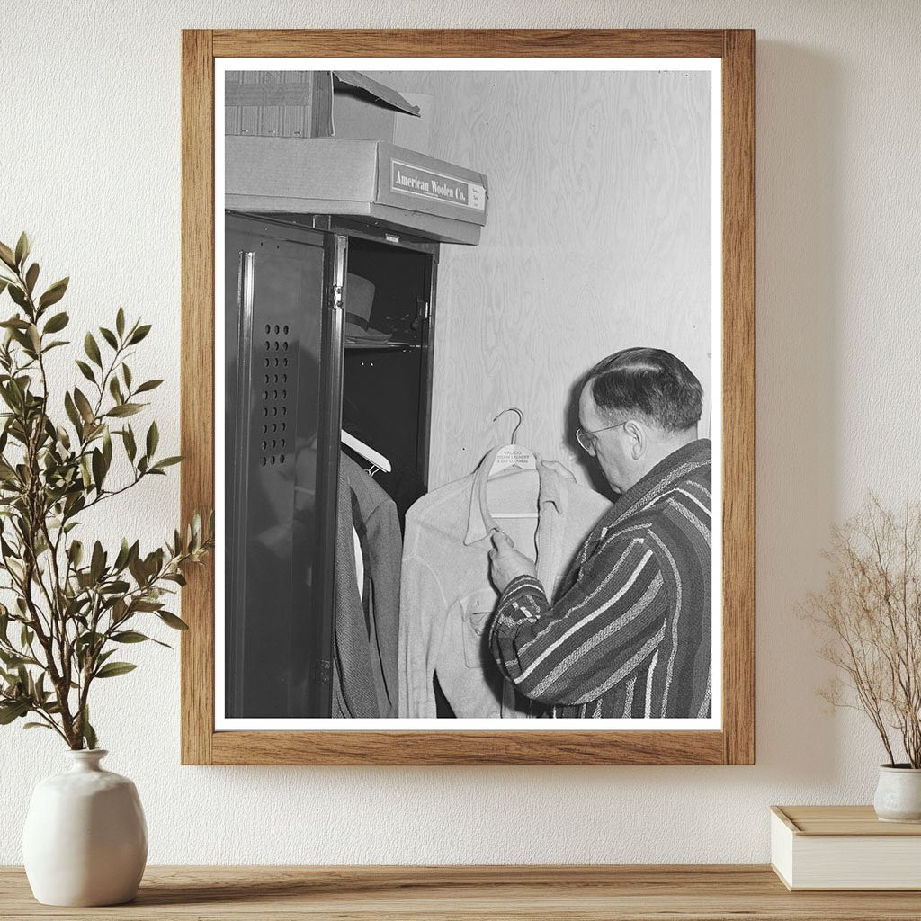 Workman in FSA Dormitory Vallejo California 1941