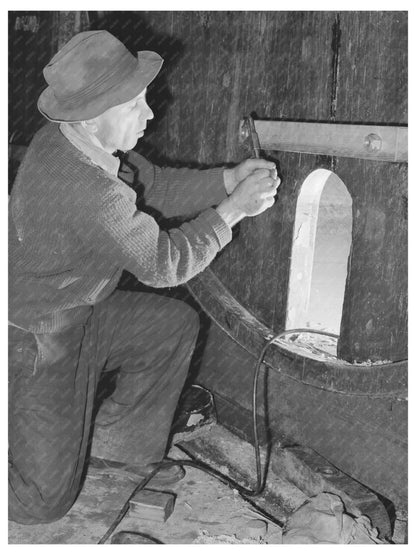 Cooper Fitting Cask Head at Sonoma Winery 1942