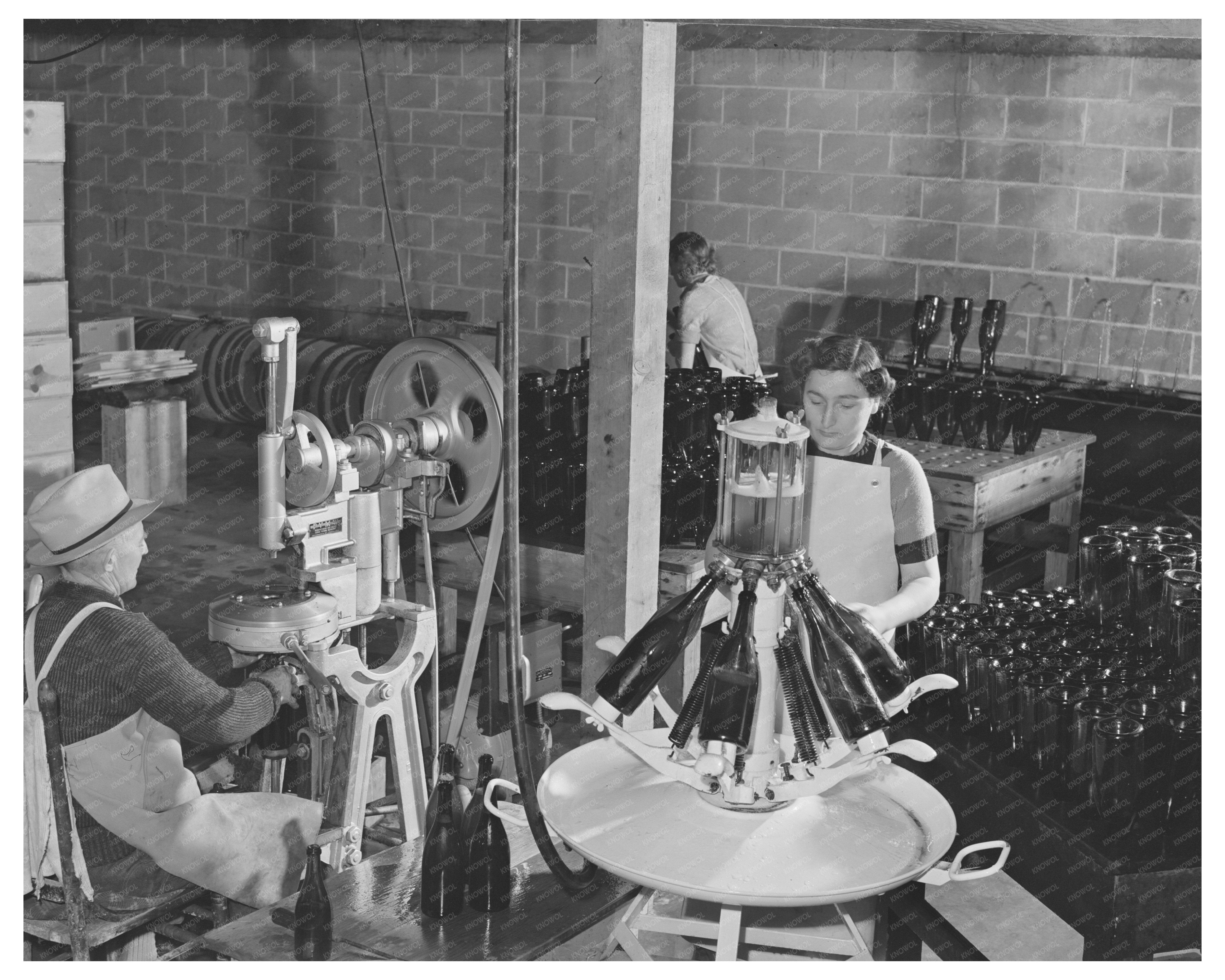 Vintage Champagne Bottling in Sonoma County 1942