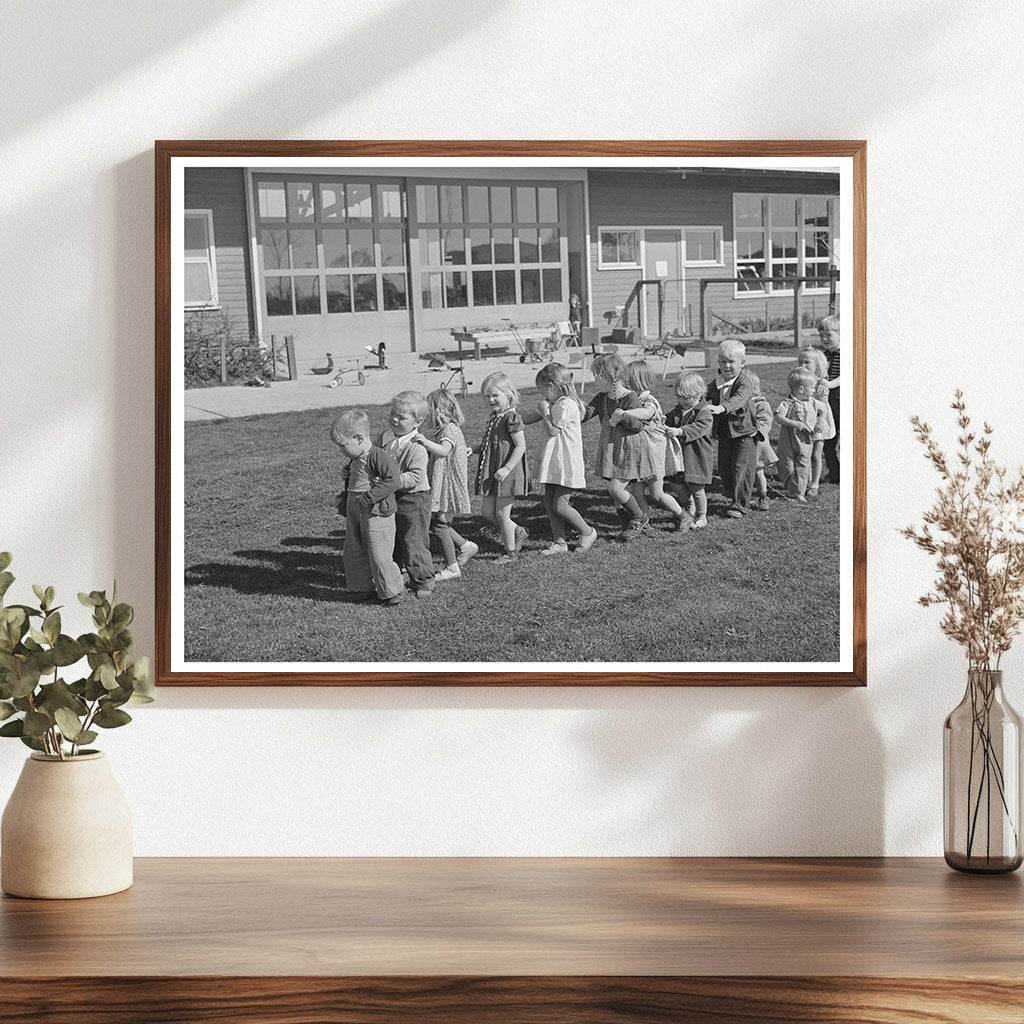 Children Playing in Farm Workers Nursery Woodville 1942