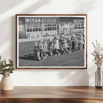 Children Playing in Woodville California February 1942