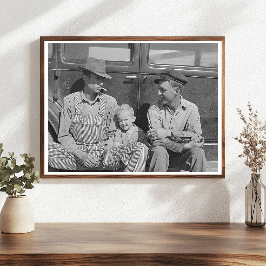 Agricultural Workers in Woodville California 1942