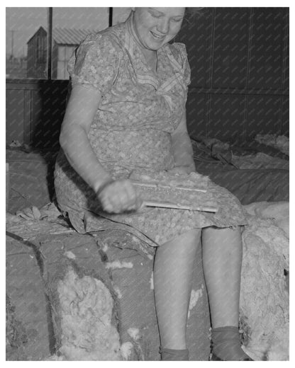 1942 Farm Workers Carding Surplus Cotton in Woodville California
