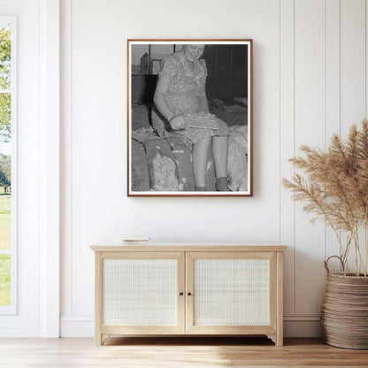 1942 Farm Workers Carding Surplus Cotton in Woodville California