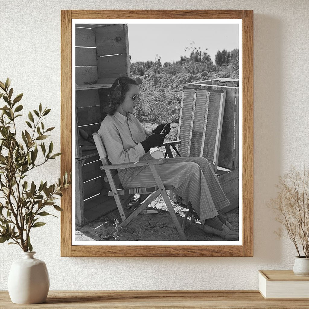 Wife of Farmer with Fresh Peas Imperial County 1942