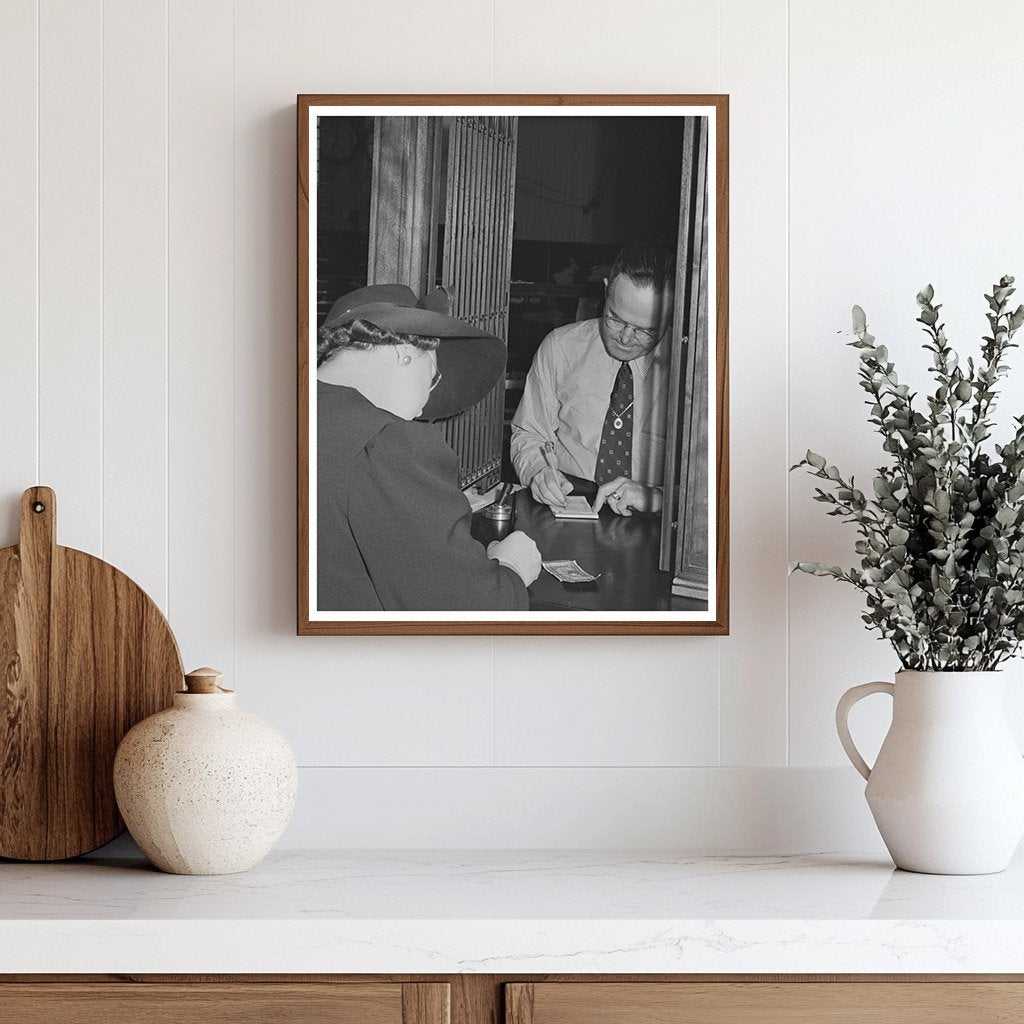 1942 Housewife PTA President Depositing Funds in Turlock CA