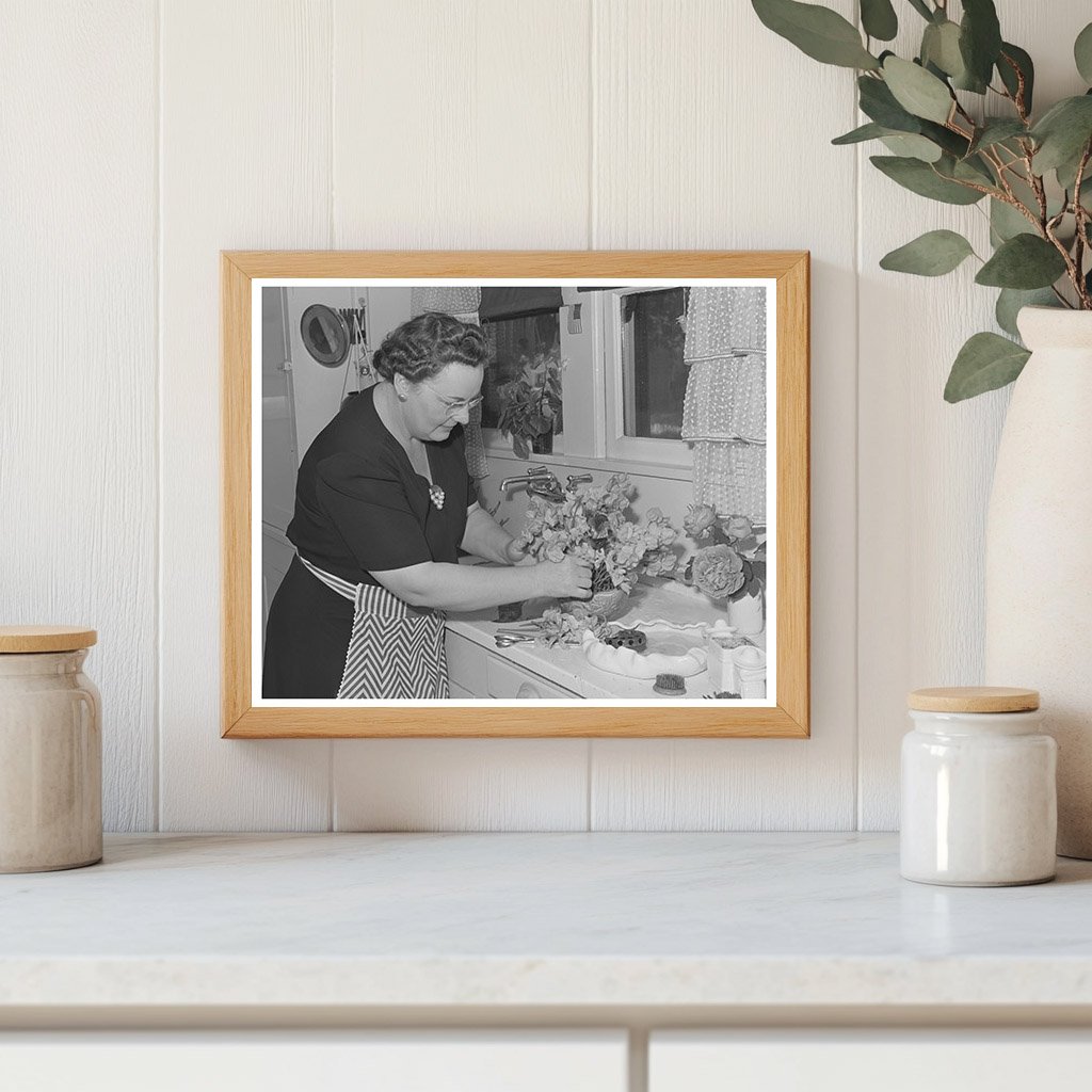 1942 Black and White Photo of Housewife in Turlock Kitchen