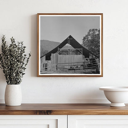 Barn in Jackson County Oregon July 1942 FSA Collection