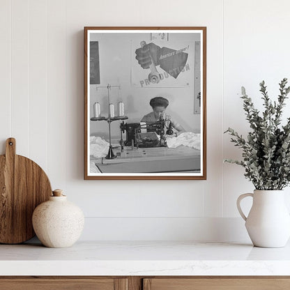 Parachute Assembly Workers San Diego 1942