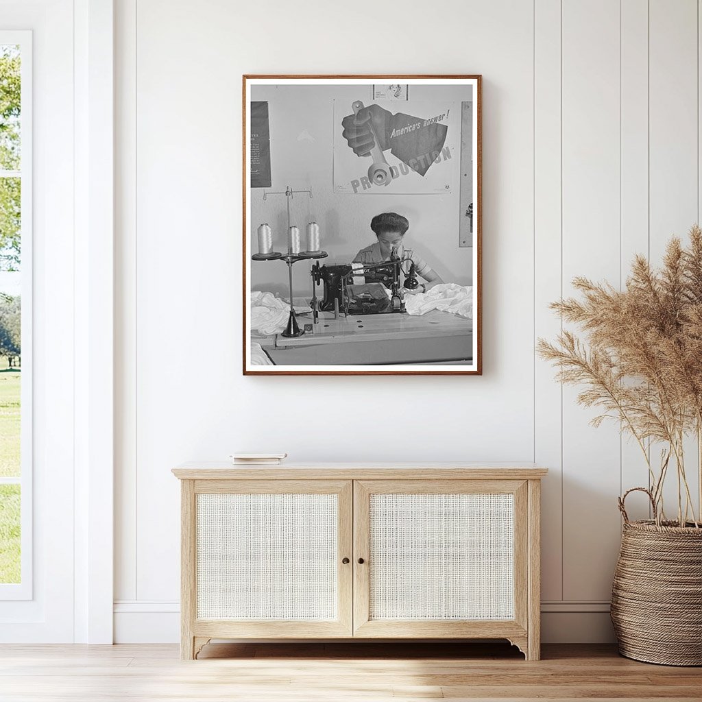 Parachute Assembly Workers San Diego 1942