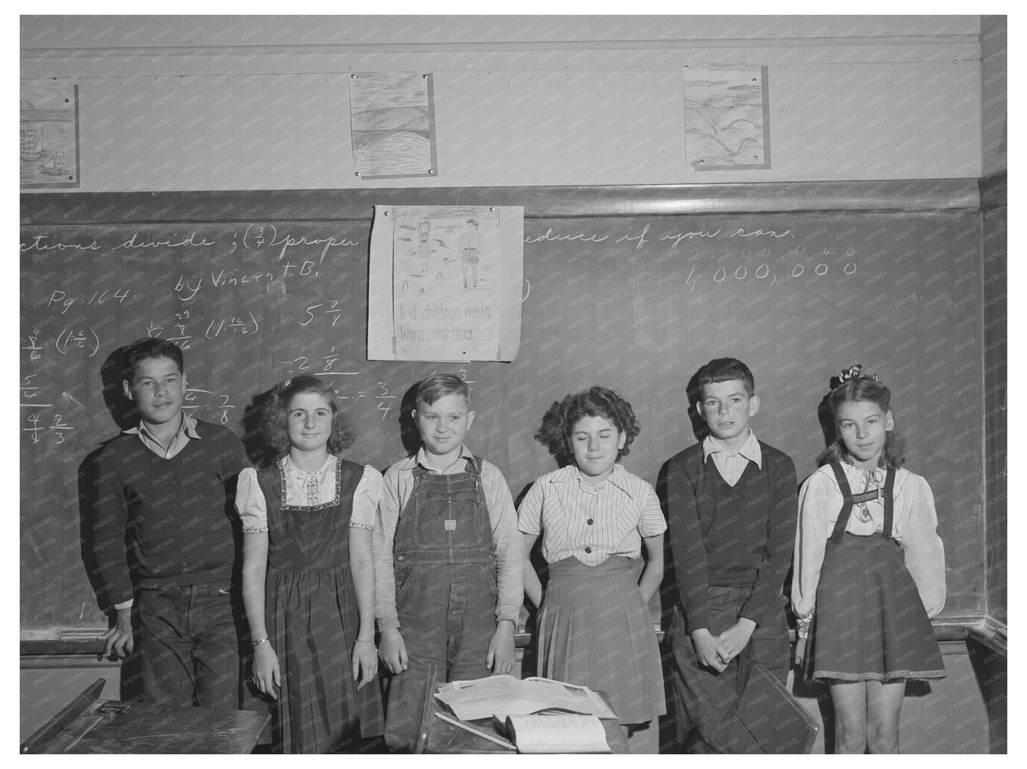 1942 Schoolchildren Diversity in San Leandro California