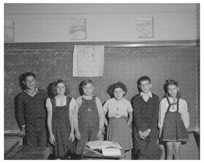 1942 Schoolchildren of Diverse Nationalities in San Leandro