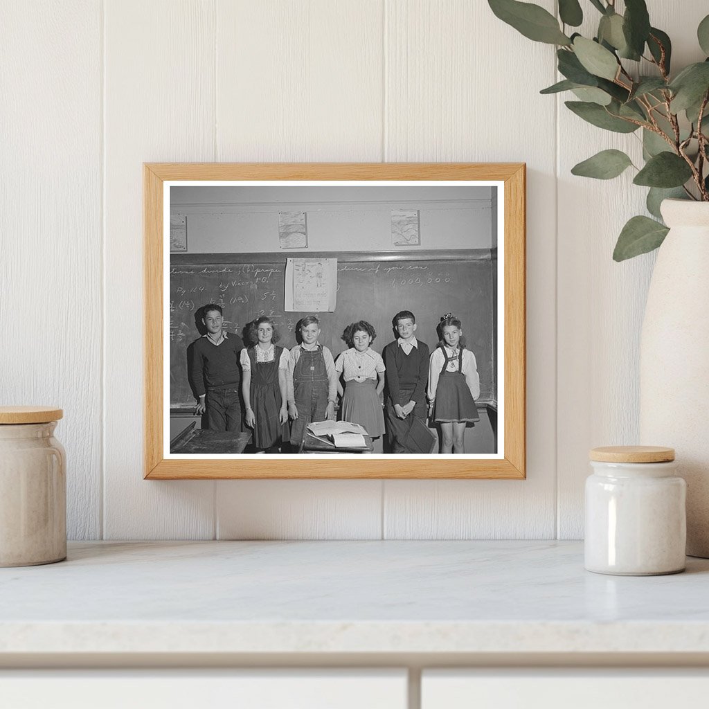 1942 Schoolchildren of Diverse Nationalities in San Leandro