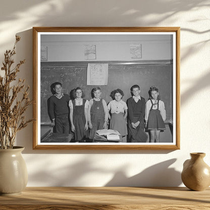 1942 Schoolchildren of Diverse Nationalities in San Leandro