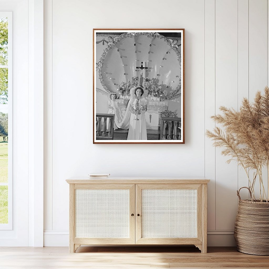 Dorothy Bettencourt at Holy Ghost Festival May 1942