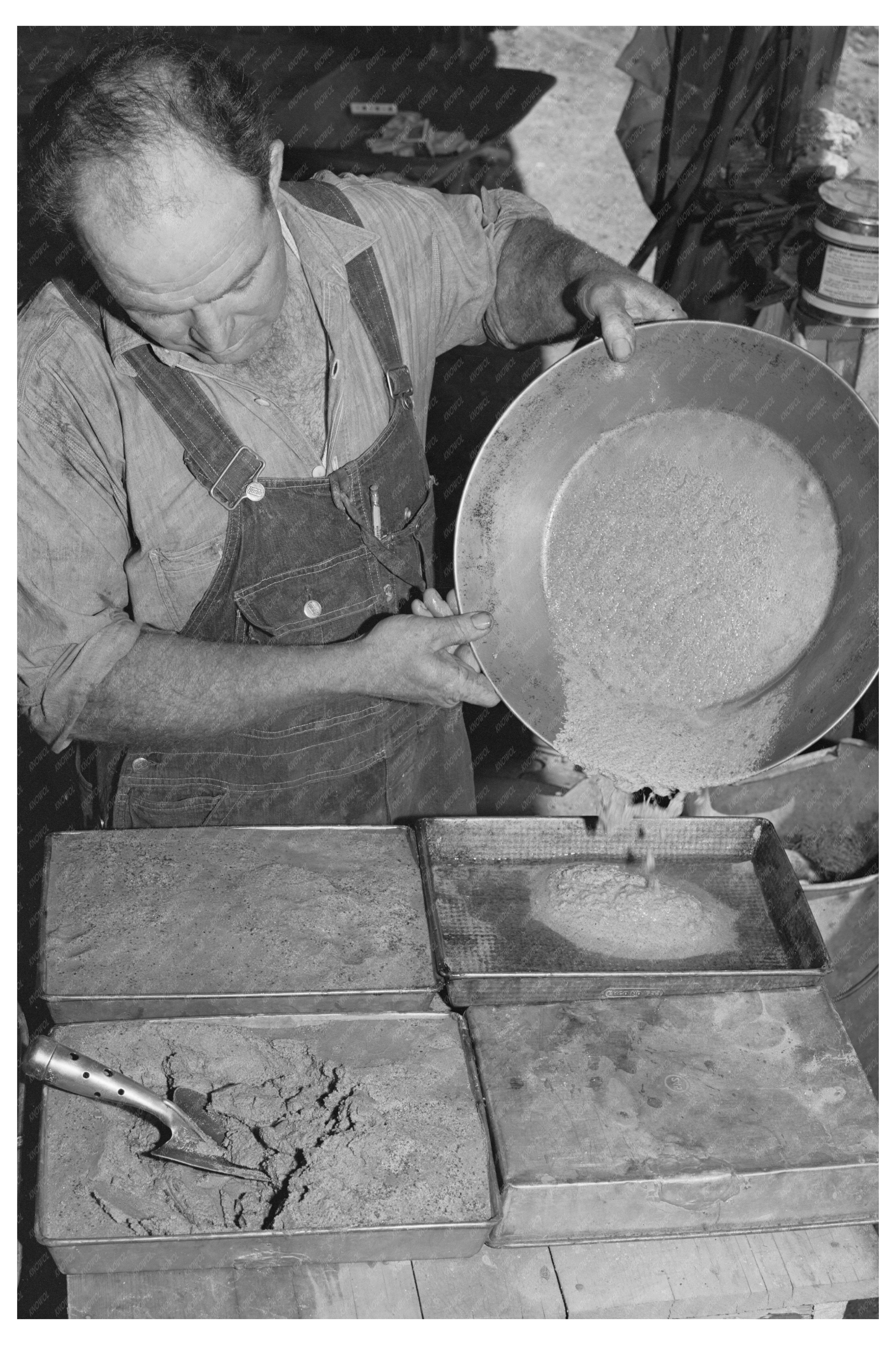 Tungsten Chief Mine Workers Kern County May 1942