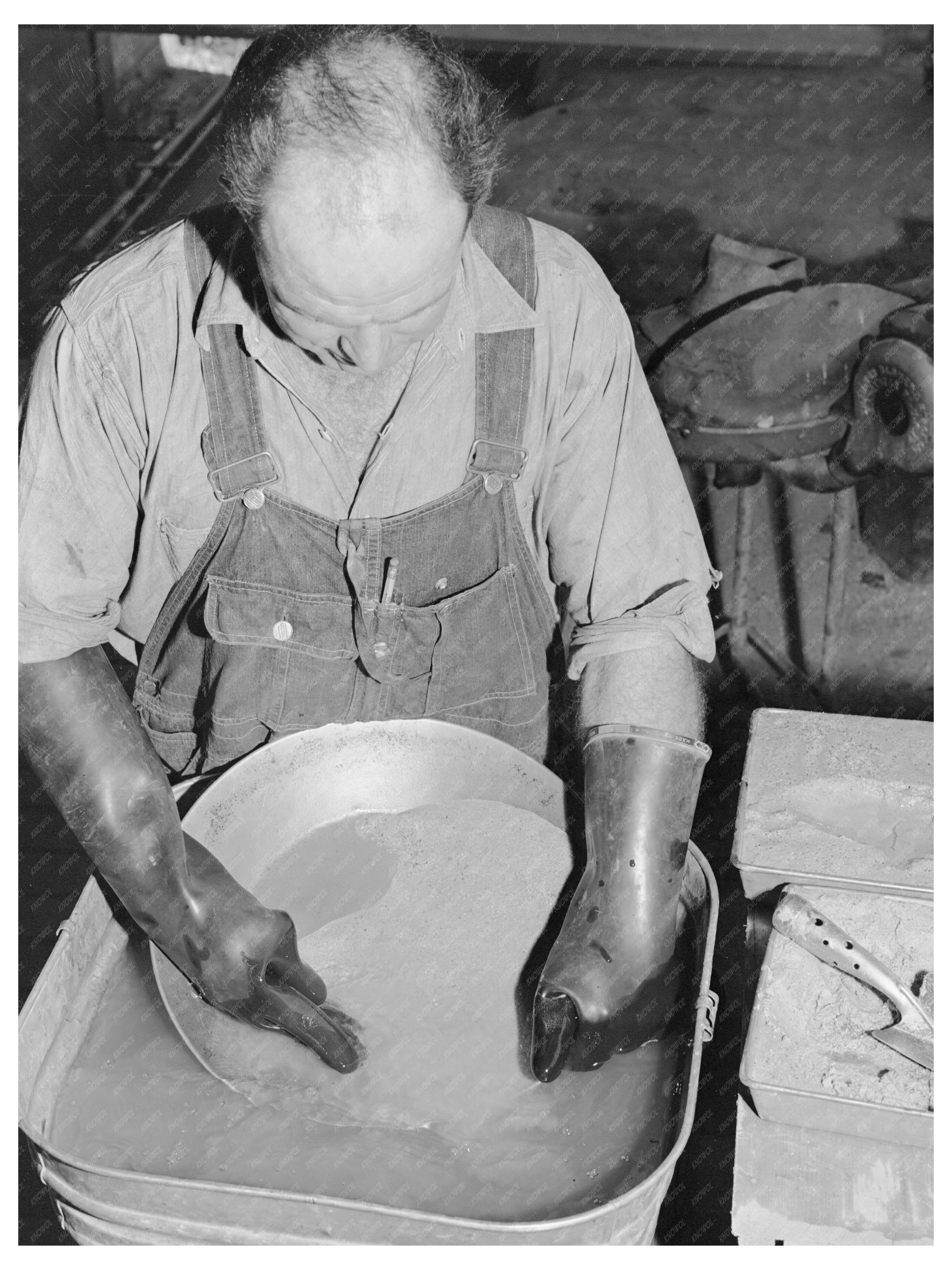 Tungsten Chief Mine Workers Kern County California 1942