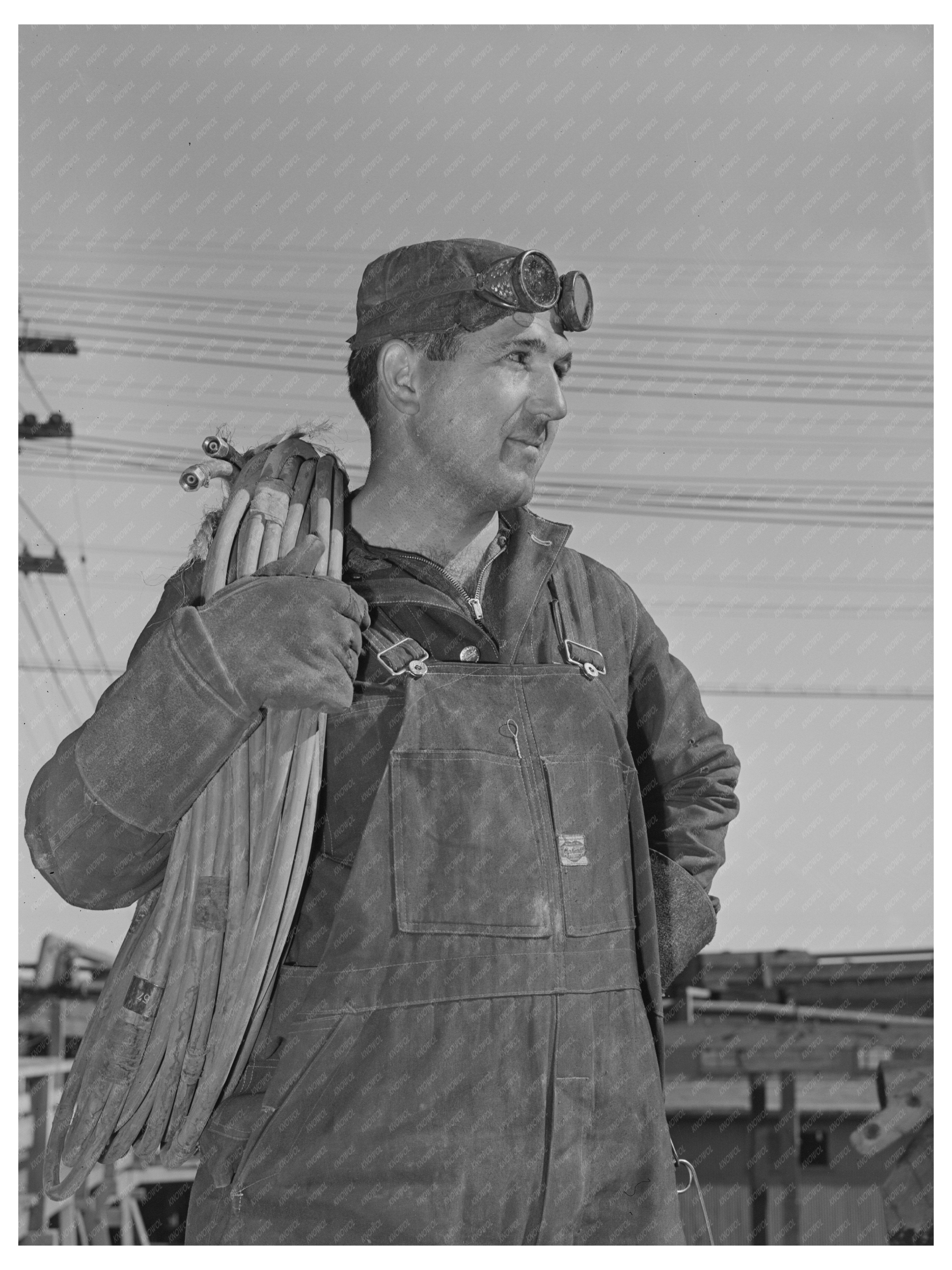 Welder at Anaconda Smelter Montana September 1942