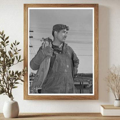 Welder at Anaconda Smelter Montana September 1942