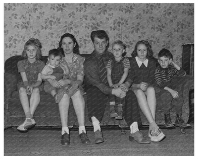 Rauh Family Vintage Photo Butte Montana 1942