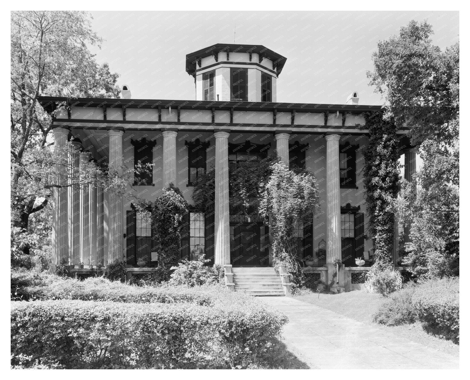 Tuskegee, Alabama Vintage Building Photo, 1854-1856