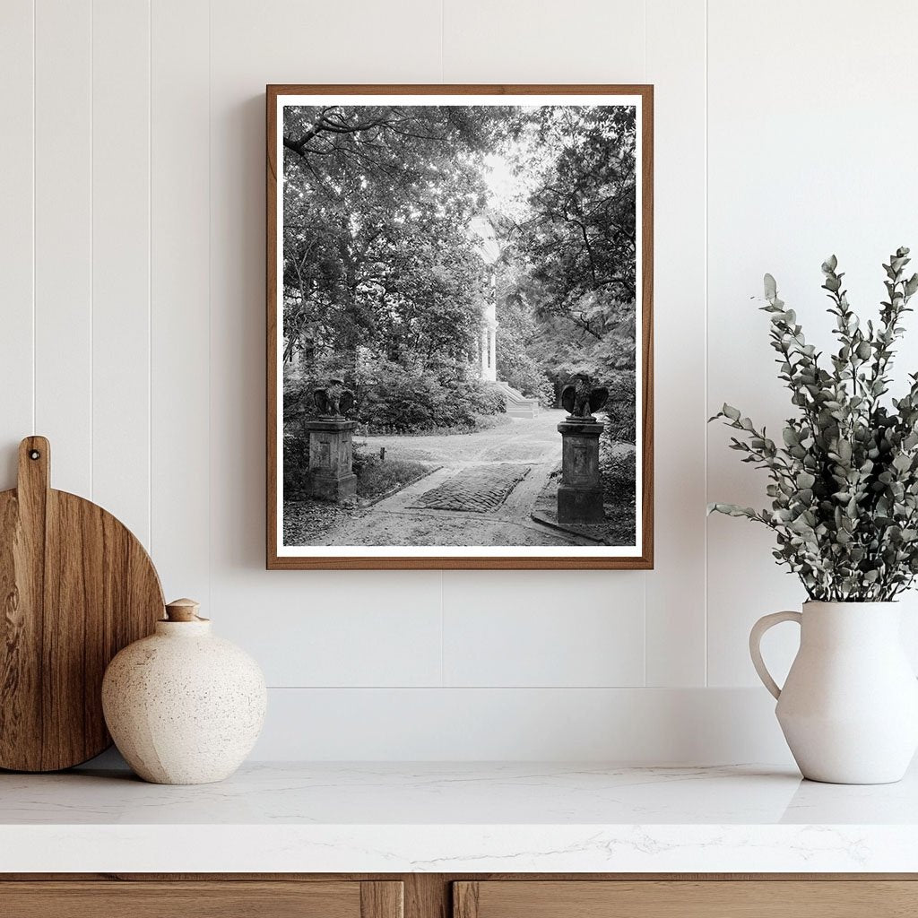 1840 Vintage Home in Mobile County, Alabama