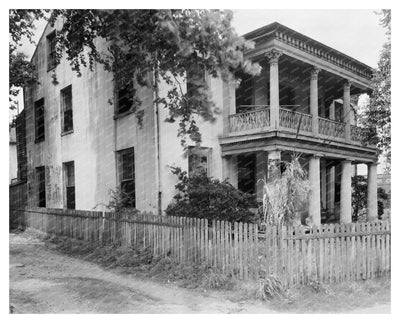 Historic Mobile County Courthouse, Alabama 1822
